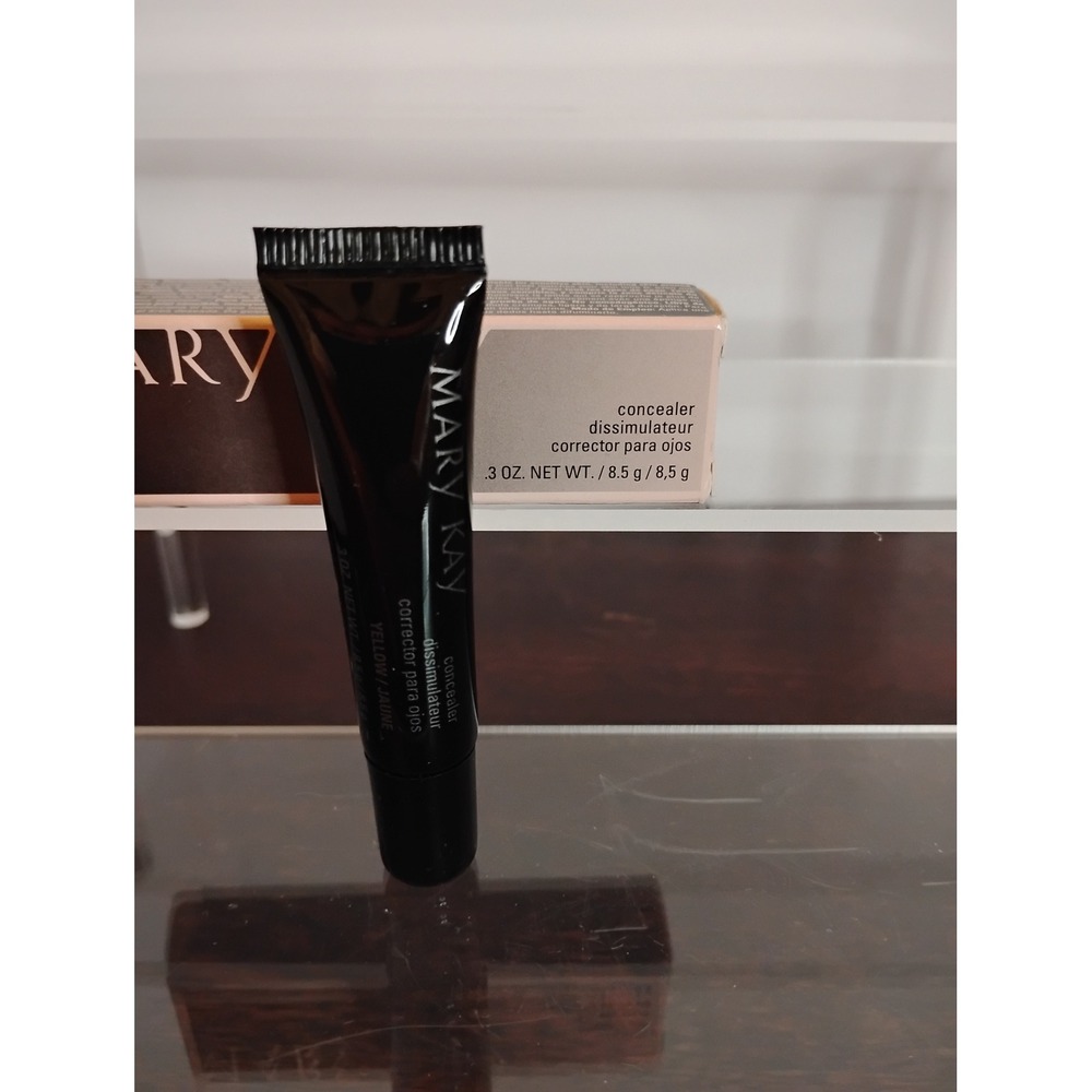 Mary Kay Concealer Yellow Under Eye Corrector 0.3 oz 8.5β g Full Size NIB 027243